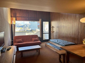 Studio 6 pers, 52m², skis aux pieds, parking, Alpe d'Huez - FR-1-405-364 Huez